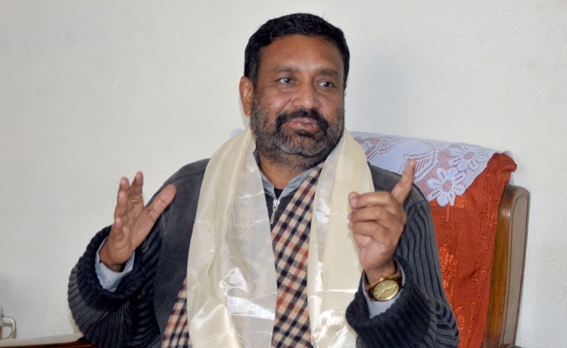 कसरी फिर्ता भयो गृहमन्त्री निधिको राजीनामा ?