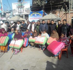 पनैतिमा १५ बृद  बृदालाई कम्मल बितरण  (फोटो फिचर )