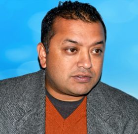 प्रचण्डलाई प्रधानमन्त्री बनाउँदा चित्त दुखाउन हुँदैन : गगन थापा