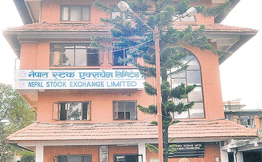 सेयर बजारमा दोहोरो अंकको गिरावट कायमै