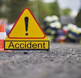 मोटरसाइकल र पावर टिलर एक आपसमा ठोक्किँदा एक जनाकाे मृत्यु