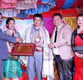 शालोम एकेडेमीको दिक्षान्त समारोह सम्पन्न, शिक्षासेवी श्रेष्ठ सम्मानित