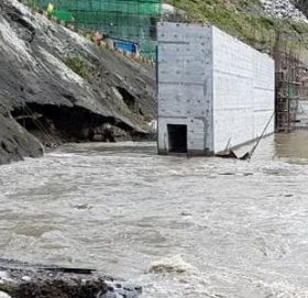 सुरुङभित्र १७ कामदार थुनिए, उद्धार कार्य जारी