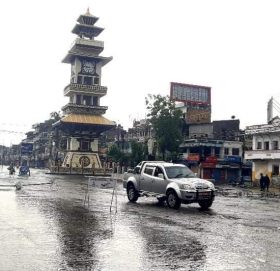 प्रहरी ज्यादती विरुद्ध सरसफाइकर्मीद्वारा काम ठप्प