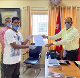 नेबिसंघ ठा. ब क्याम्पस द्वारा मेयरलाई ज्ञापनपत्र