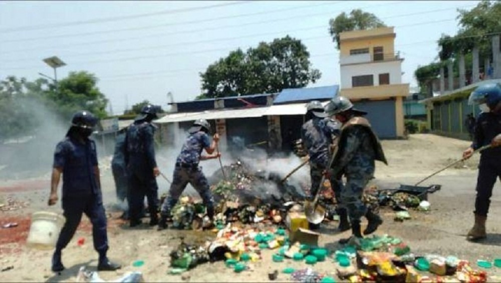 बर्दियामा आक्रोशित समूहले गर्यो सप्लार्यसमा आगजनी