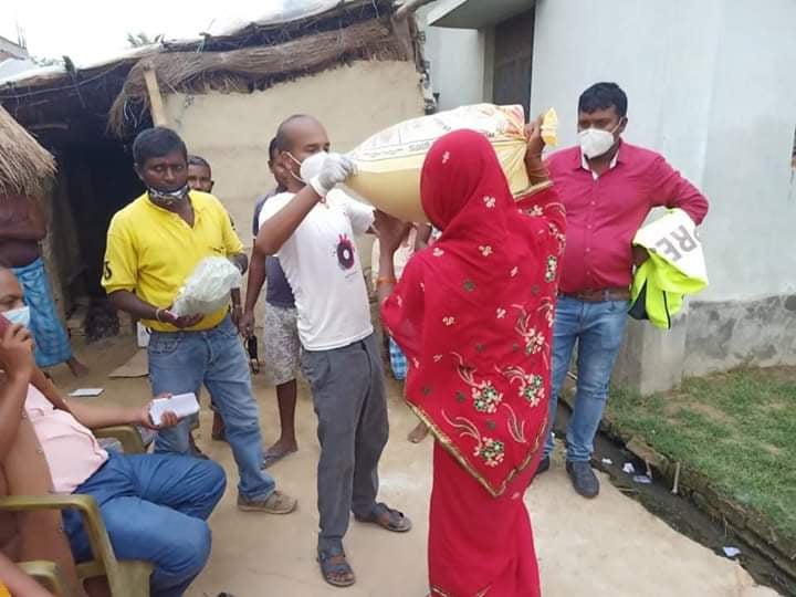 मिथिला वाइल्ड लाइफ ट्रष्टद्धारा २३१ विपन्न घर परिवारलाई राहत वितरण