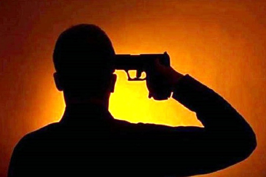 ड्युटीमा खटिएका सैनिकले आफैमाथि हाने गोली, मध्यरातमै निधन