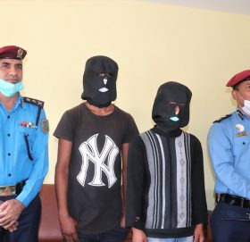 ढुंगाले हानेर पुरुषको ह’त्या गर्ने दुईजना प’क्राउ