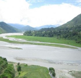 काभ्रेमा इन्द्रावती नदीले बगाएर ३ जना बेपत्ता