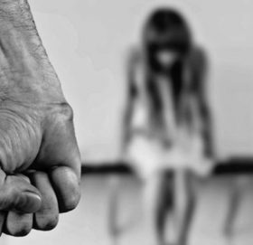 शौच गर्न निस्केकी बालिकालाई अपहरण गरी बलात्कार