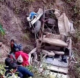 जीप दु’र्घ’टनामा २ जनाको ज्या’न गयो, ६ जना घा’इते
