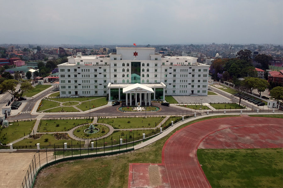 नेपाली सेनाका जर्नेल र कर्नेलसहित तीन बर्खास्त