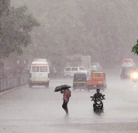आजको मौसम :  पश्चिममा अत्याधिक गर्मी र पूर्वमा भारी वर्षाको सम्भावना