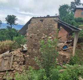 अबिरल बर्षासँगै आएको पहिरोले नमोबुद्ध नगरपालिकाको विभिन्न ठाउँमा क्षति