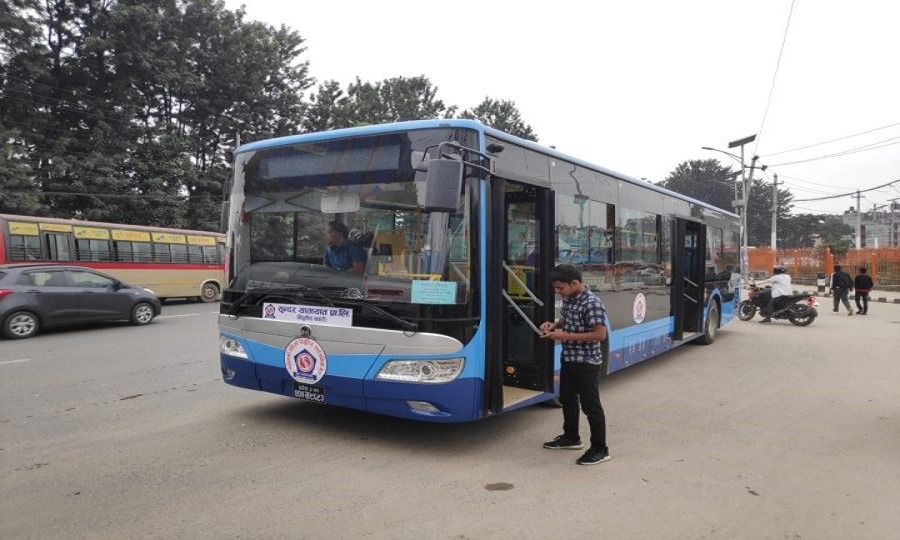 काभ्रेमा सार्वजनिक यातायातका साधन आजबाटै चल्ने