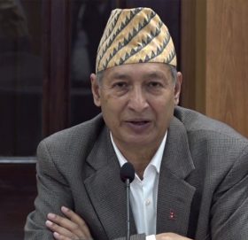 डा. खतिवडा पुनः मन्त्री बन्न संविधान बाधक