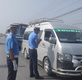 दुर्घटना न्यूनीकरण गर्न ‘चालकसँग एक मिनेट’