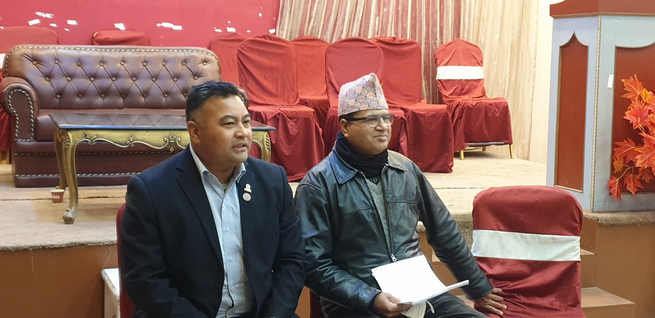 काभ्रेमा ओली समूहको नेकपा अध्यक्षमा ब्याञ्जु, प्रचण्ड -माधव समुहका पदाधिकारी पदमुक्त