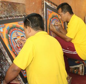 धुलिखेलमा प्राचिन थाङ्का संरक्षण तालिम सुरु