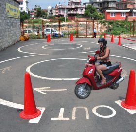 ट्रायलमा ६० नम्बर आए लाइसेन्स !