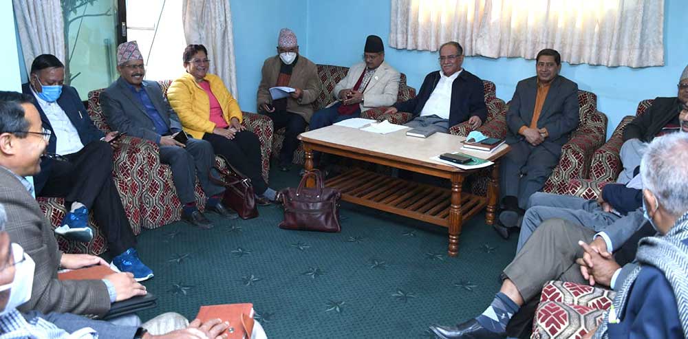 नयाँ गठबन्धनको रस्साकसी : अर्को समीकरण नबनेसम्म माओवादीले समर्थन फिर्ता नलिने