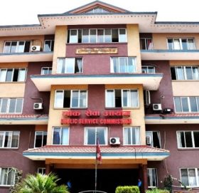 ठूलो संख्यामा खुल्यो खरिदार (विज्ञापनसहित)