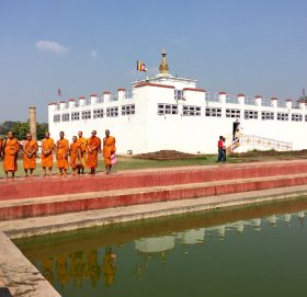 लुम्बिनीमा बढ्दै पर्यटक