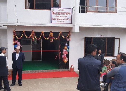 काभ्रे प्रशासनले भन्यो ‘कोरोना भाईरसको नाममा पैसा उठाए कारबाही हुन्छ’