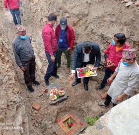पात्लेखेतको हनुमान माविमा थप दुई कोठे भवन शिलान्यास