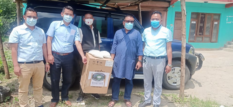 काभ्रे काँग्रेसद्वारा अक्सिजन कन्सन्ट्रेटर वितरण