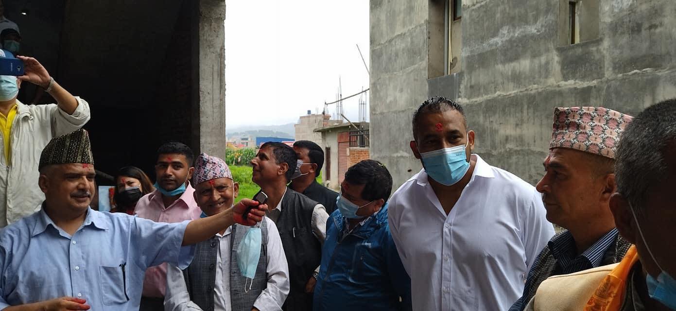कांग्रेस काभ्रे सर्यो आफ्नै भवनमा