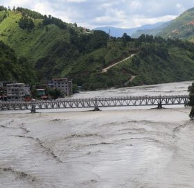 काभ्रेको दोलालघाट पुल उच्च जोखिममा