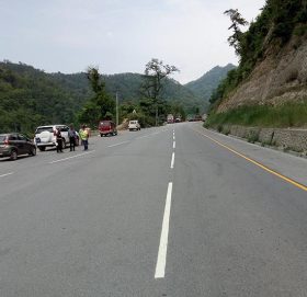 मुग्लिन–नौबिसे सडक दुईतर्फी सञ्चालन