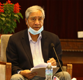 मन्त्रिपरिषद् विस्तारबारे छलफल गर्न देउवाले डाके गठबन्धनको बैठक