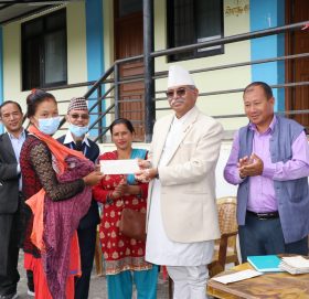 छोरी जन्माउने आमालाई प्रोत्साहित गर्दै नमोबुद्ध