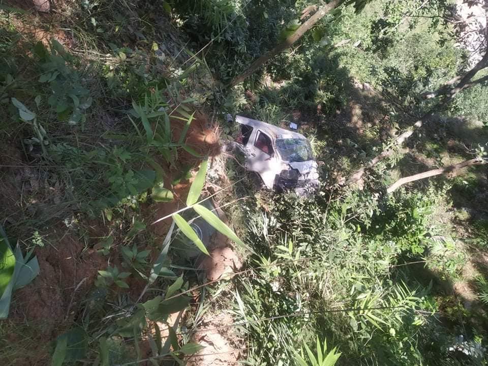काभ्रेको कोसीपारीमा माइक्रोबस दुर्घटना अपडेट:  २ जना बच्चासहित ३ जनाको अवस्था गम्भीर