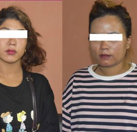 टिकटक बनाउछु भन्दै सुनको सिक्री लु ट्ने काभ्रेका दुई युवती प क्रा उ