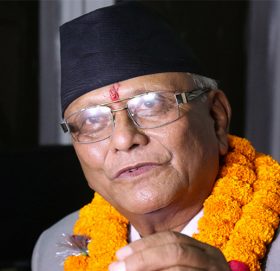 मन्त्री बनेको तेस्रो दिनमै राजीनामा दिँदै हमाल