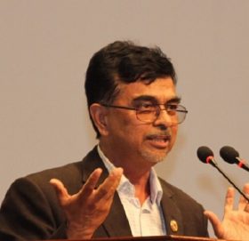 ओलीकै कारण मुलुक कायापलट गर्ने कम्युनिस्टकाे शक्ति गुम्यो : सांसद पाण्डे