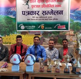 धुलिखेलमा खुल्ला फुटसल प्रतियोगिता हुदैँ , प्रथम पुरस्कार नगद १ लाख