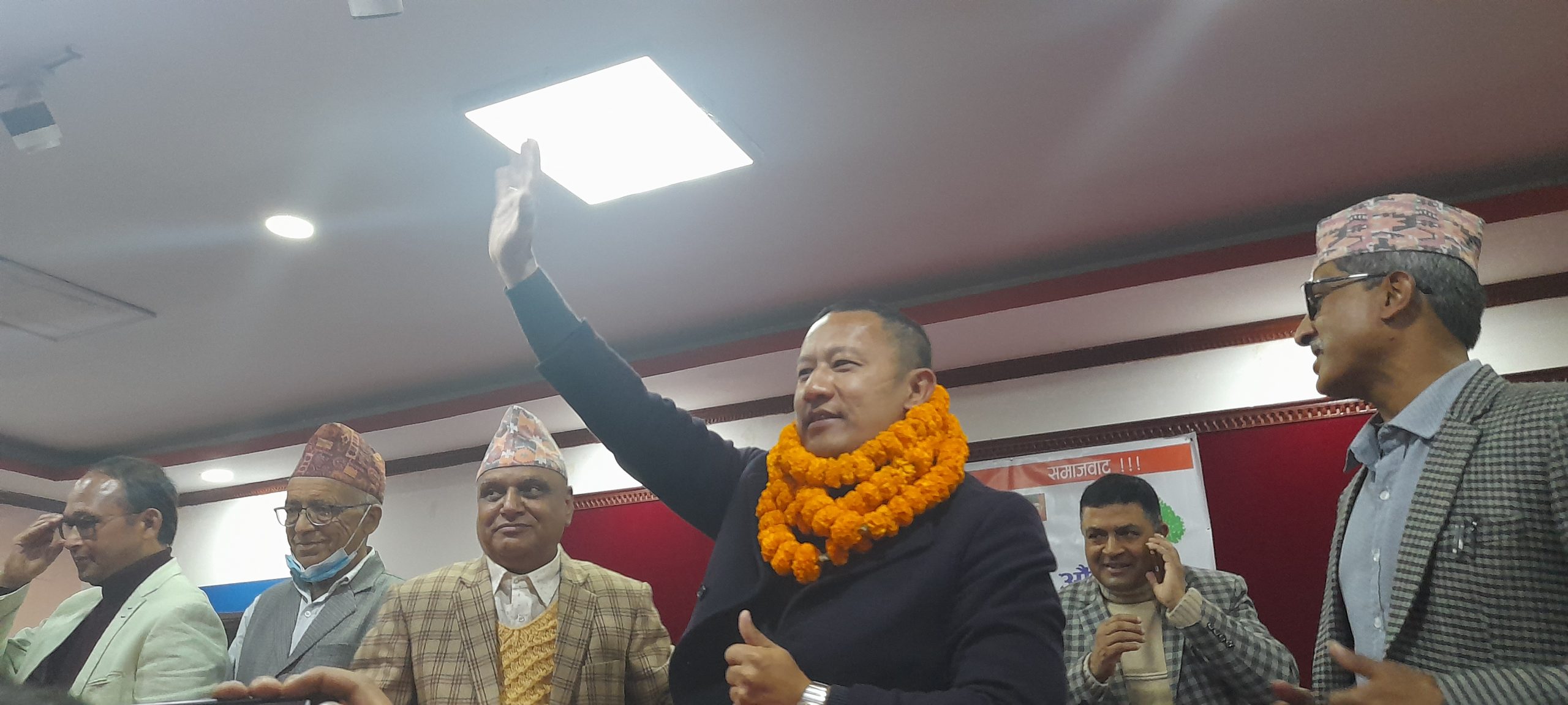 काभ्रे कांग्रेसको सभापतिमा तीर्थ लामाको उम्मेदवारी घोषणा