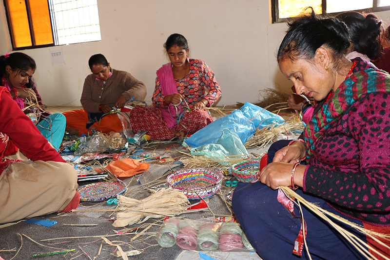 फोहोरलाई ‘मोहोर’ बनाउन सिक्दै काभ्रे नमोबुद्धका महिला