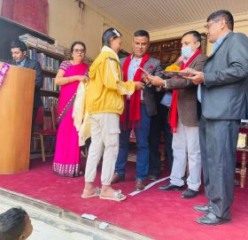 बिद्यार्थीले पाए न्यानो कपडा