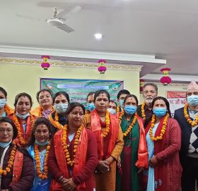 काभ्रेको पनैतीका १८ जना महिला स्वास्थ्य स्वयंसेविकालाई नगद सहित बिदाई