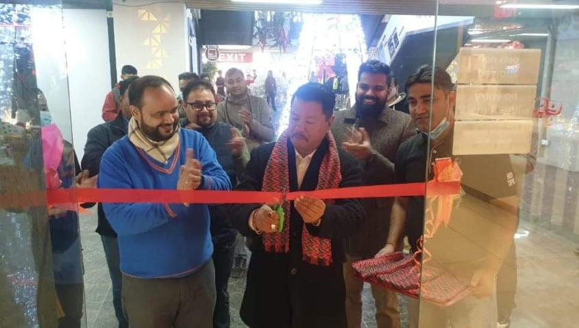के एफ सी को नयाँ शाखा आइप्लेक्स मल बानेश्वरमा