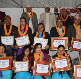 नमोबुद्ध नगरको आठौं स्थापना दिवस सम्पन्न, कर्मचारी र स्वास्थ्यकर्मी सम्मानित