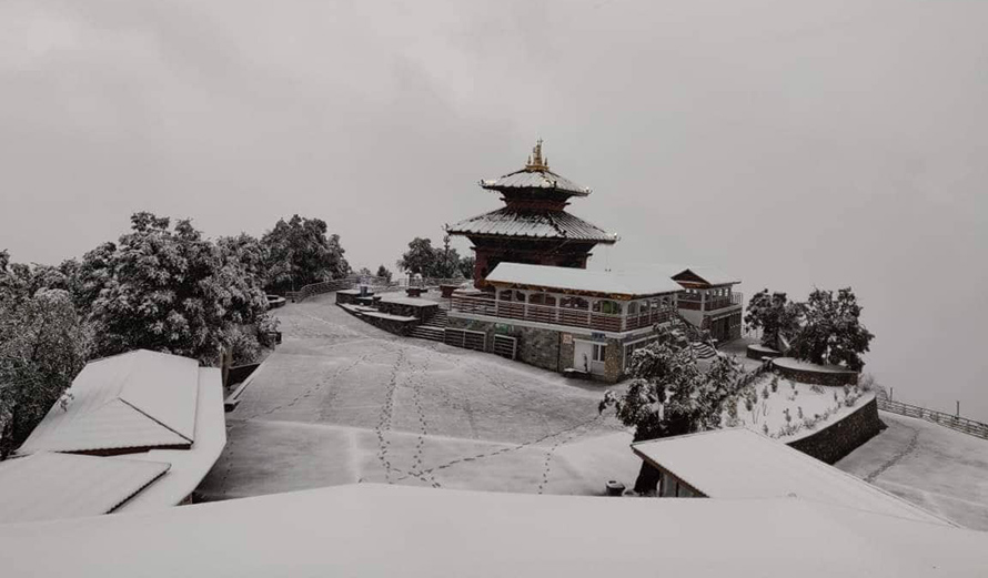 देशैभर वर्षा, चन्द्रागिरिमा हिमपात
