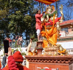 काभ्रेमा नौ फिट अग्लो गणेश मूर्ति अनावरण