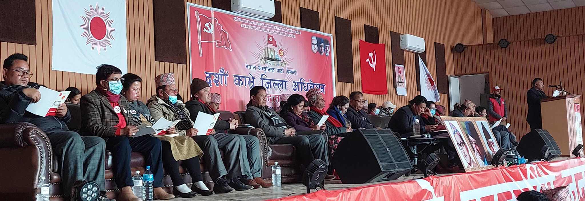 एमाले काभ्रे अधिवेशनः अरु दलबाट आएकालाई हाई सन्चो, एमाले कर्याकर्ता सेटल गर्न मुस्किल